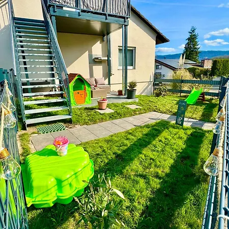 Schwarzwaldliebe Mit Eigenem Garten * גאגנאו